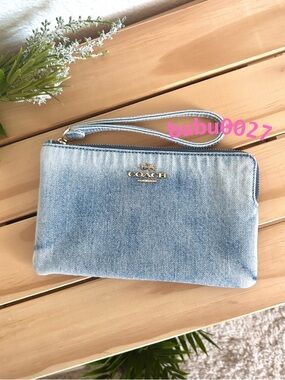 NWT💎Coach Large Corner Zip Wristlet In Loved Denim Card Holder Case CEF68